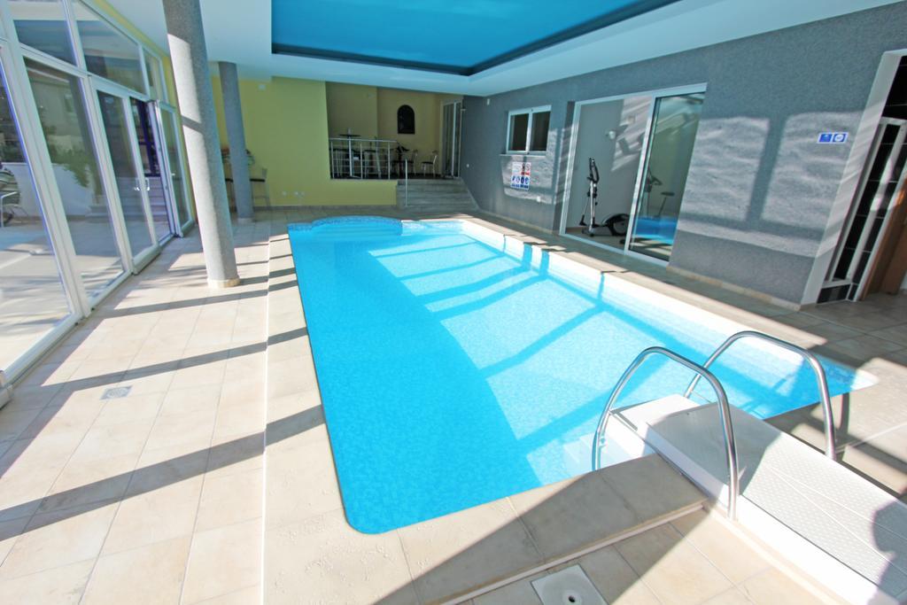 Apartments Villa Ceres Klek Bagian luar foto