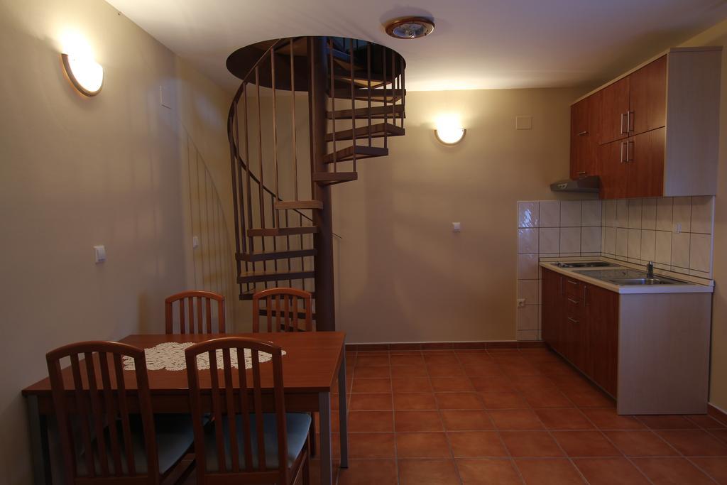 Apartments Villa Ceres Klek Bagian luar foto
