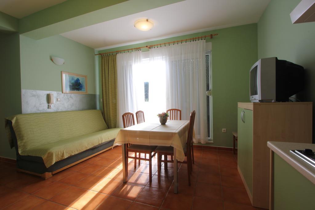 Apartments Villa Ceres Klek Ruang foto