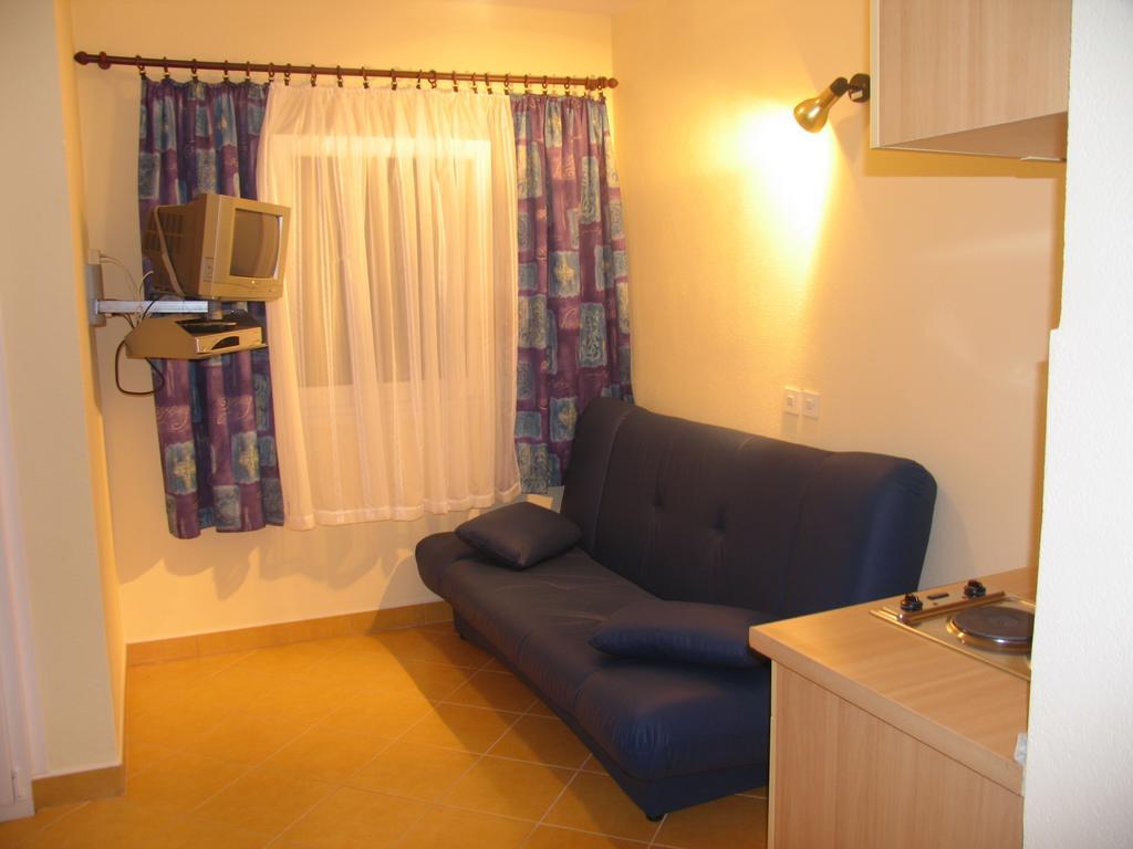 Apartments Villa Ceres Klek Bagian luar foto