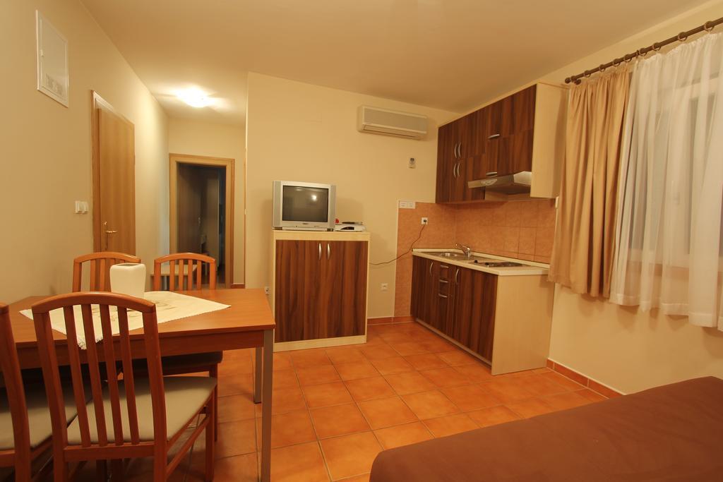 Apartments Villa Ceres Klek Ruang foto