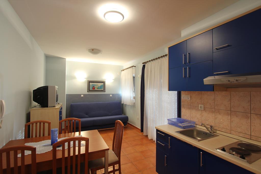 Apartments Villa Ceres Klek Bagian luar foto